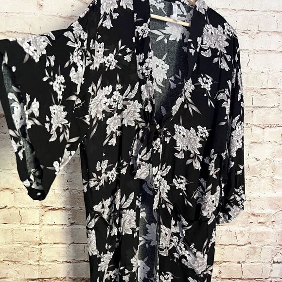 Spiritual Gangster floral kimono duster top - Picture 5 of 8